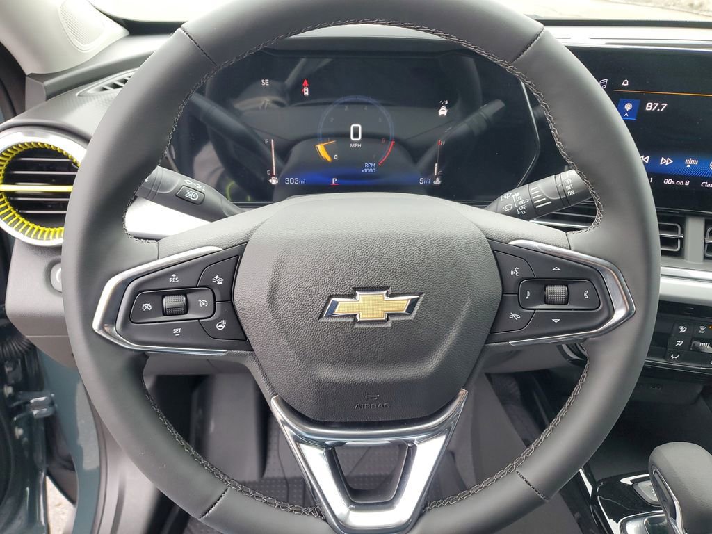 New 2026 Chevrolet Trax LT image 16