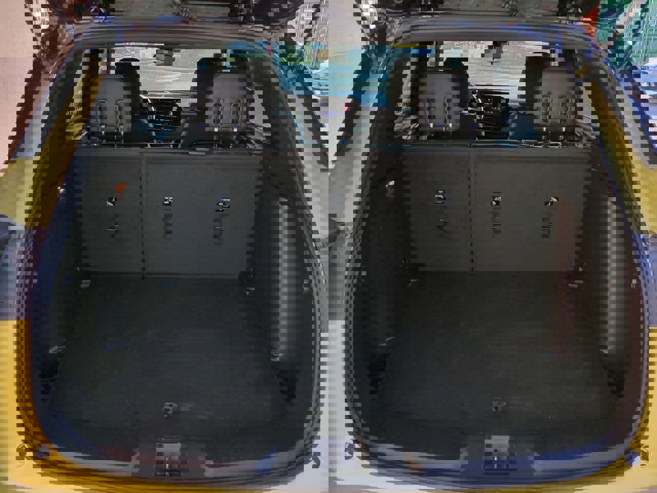 Used 2024 Chevrolet TrailBlazer RS w/ Driver Confidence Package image 12