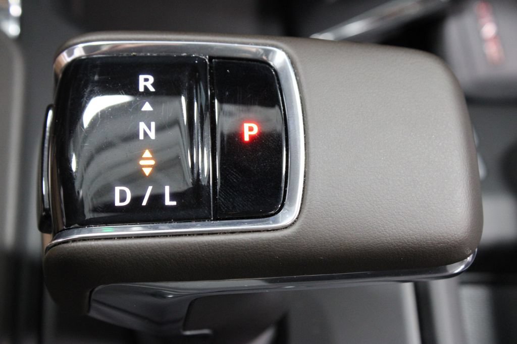 Used 2024 GMC Sierra 1500 Denali w/ Denali Reserve Package AWD/4WD image 32