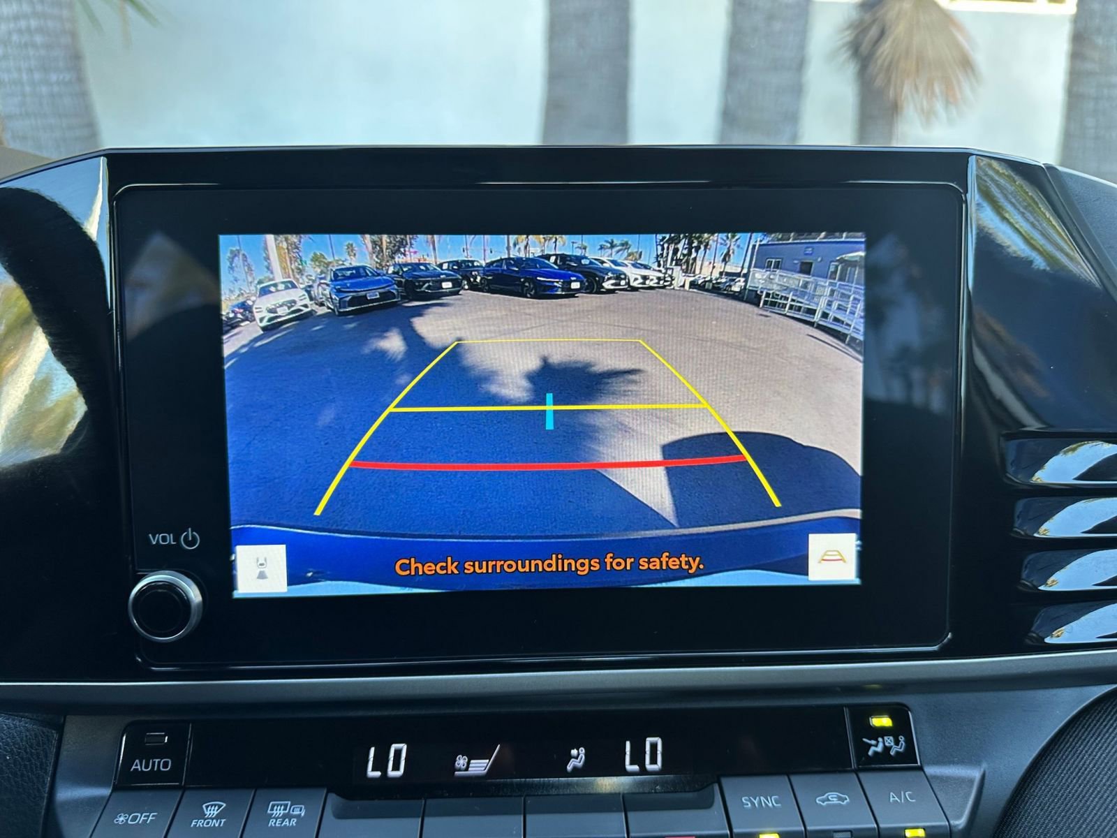 Used 2025 Toyota Camry LE image 17