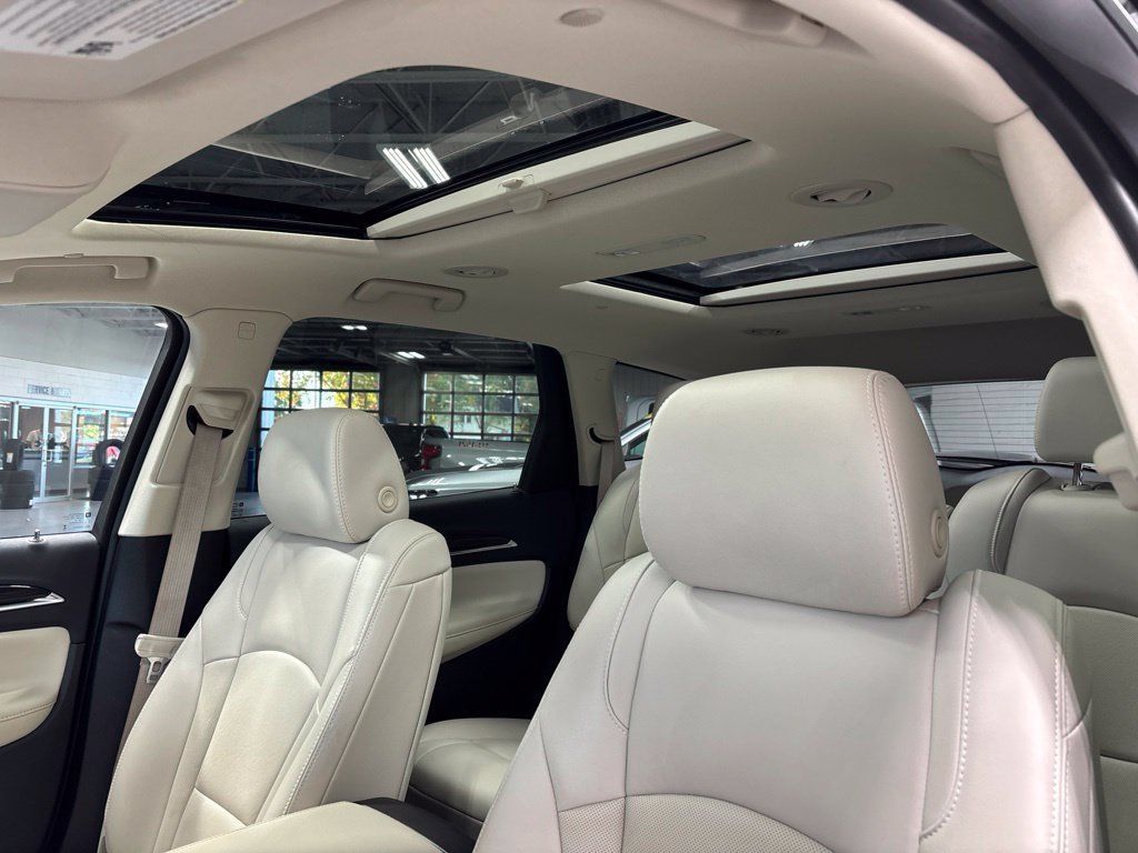 Used 2023 Buick Enclave Essence w/ Experience Buick Package AWD/4WD image 12