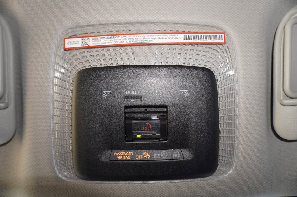 New 2026 Toyota Prius Plug-In Hybrid image 18