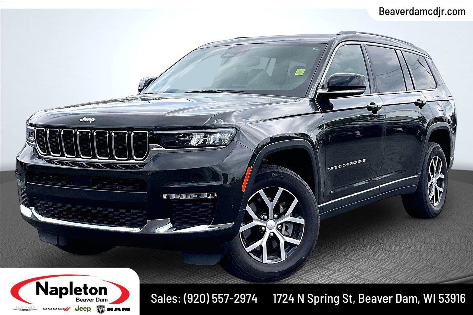 Used 2023 Jeep Grand Cherokee L Limited AWD/4WD image 1