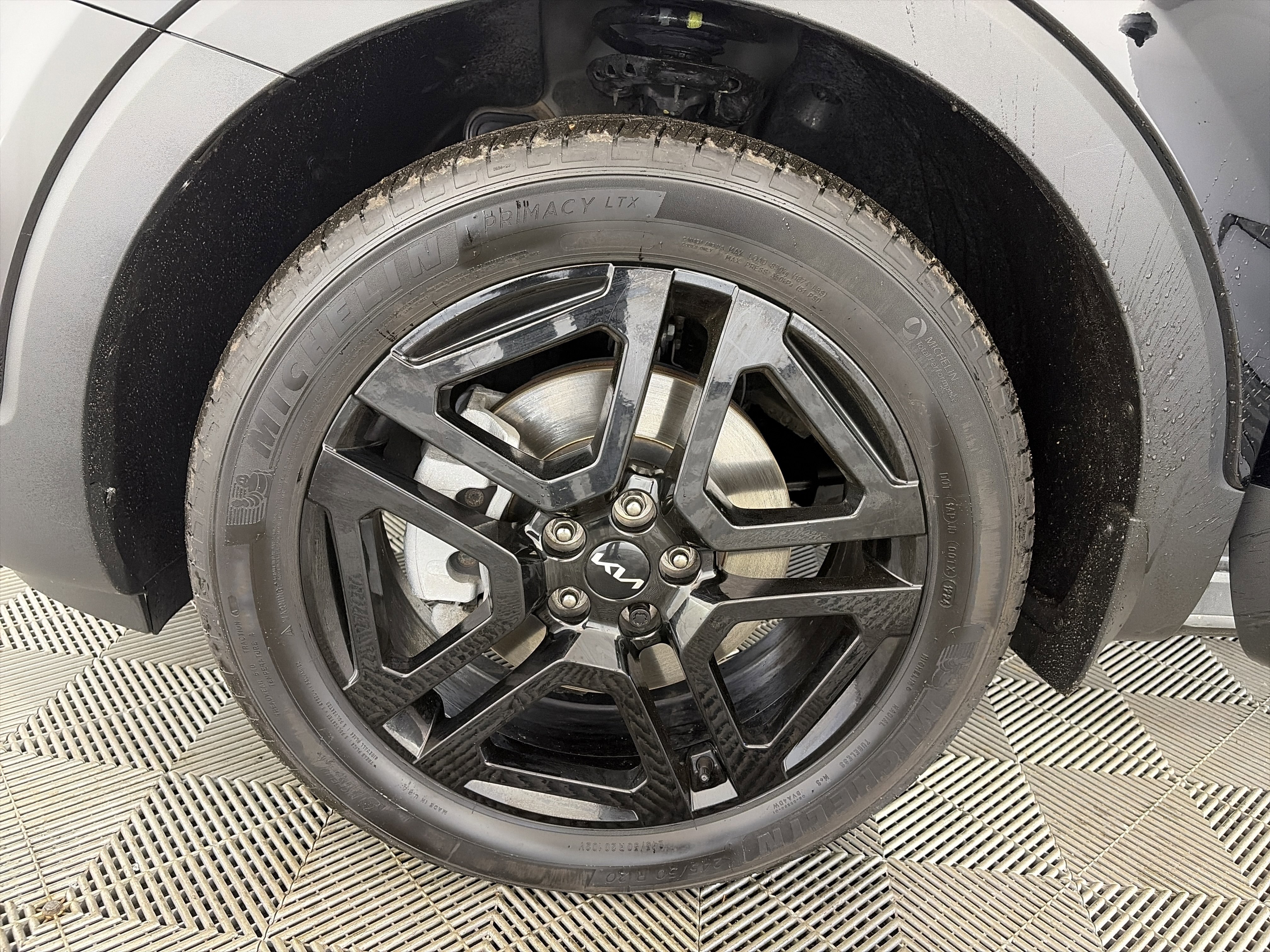 Certified 2024 Kia Telluride SX X-Line image 13