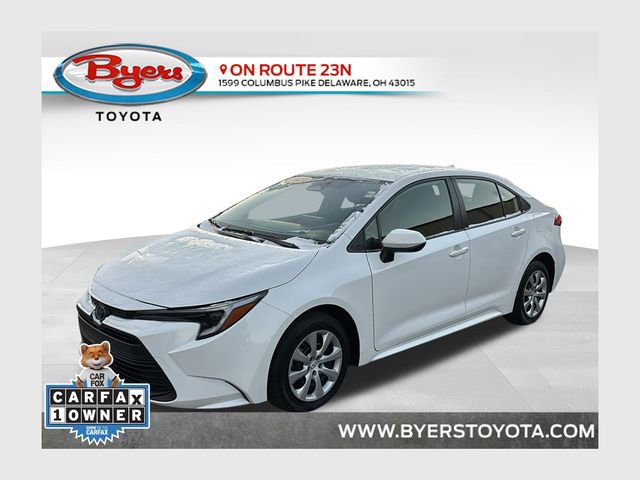 Used 2024 Toyota Corolla LE image 1