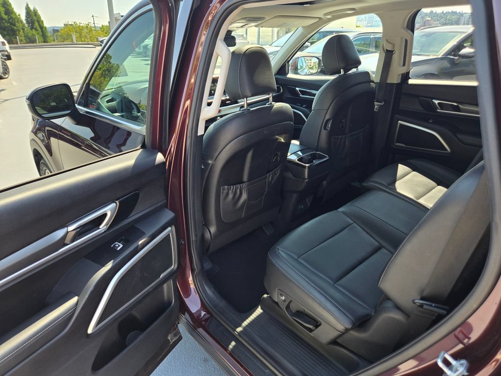 Used 2020 Kia Telluride S w/ S 8 Passenger Seating Package AWD/4WD image 15