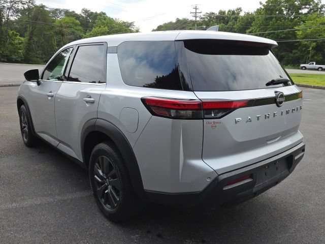 Used 2022 Nissan Pathfinder S FWD image 10