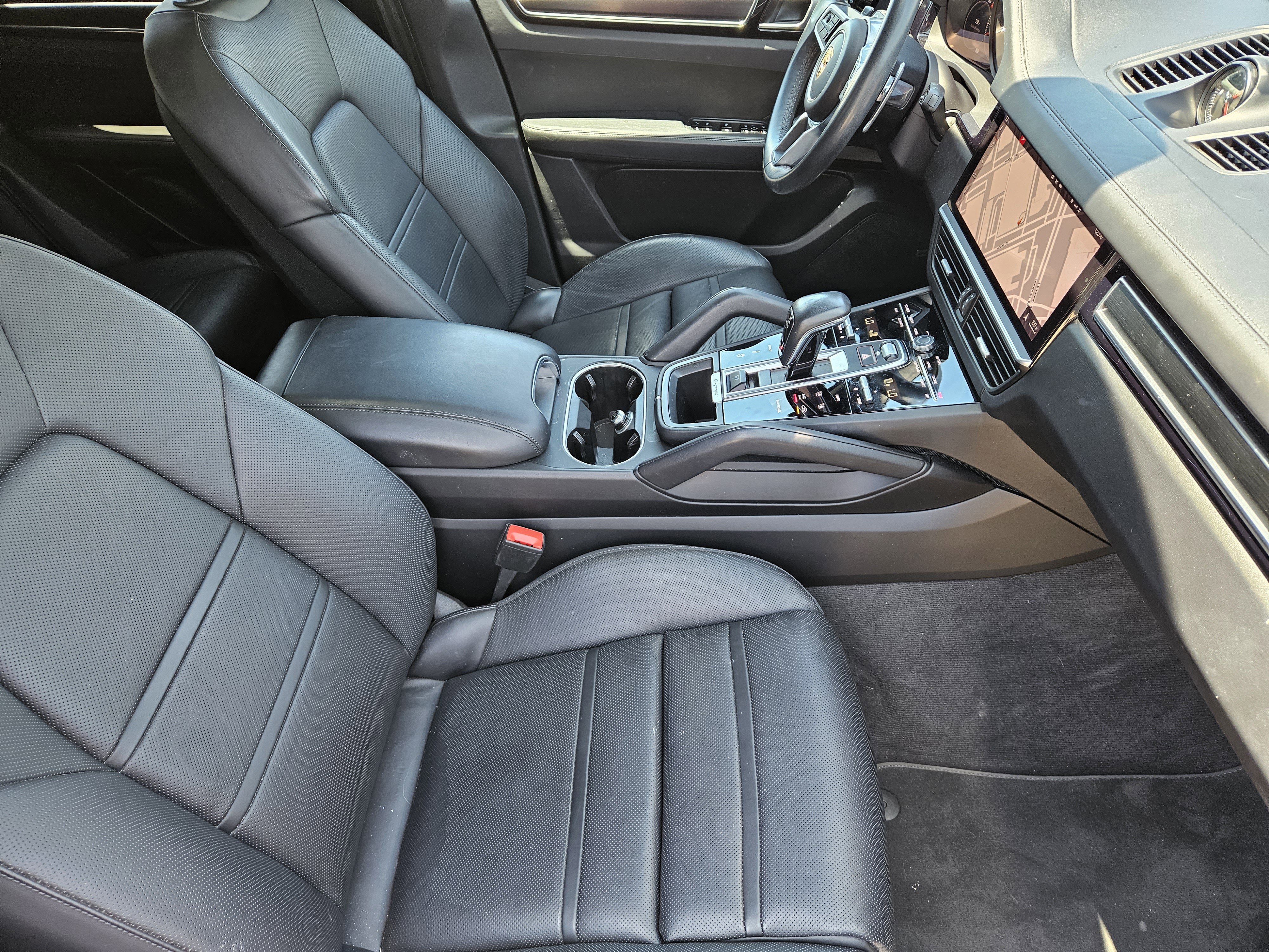 Certified 2021 Porsche Cayenne GTS AWD/4WD image 15