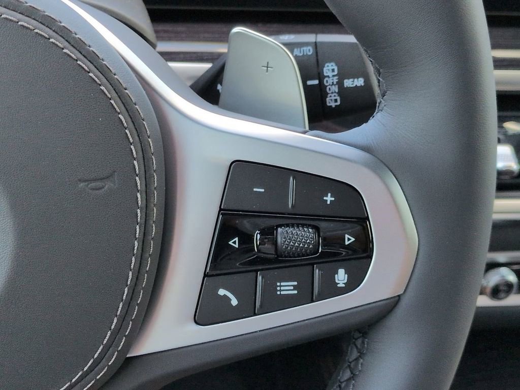 New 2026 BMW X5 sDrive40i w/ M Sport Package image 27