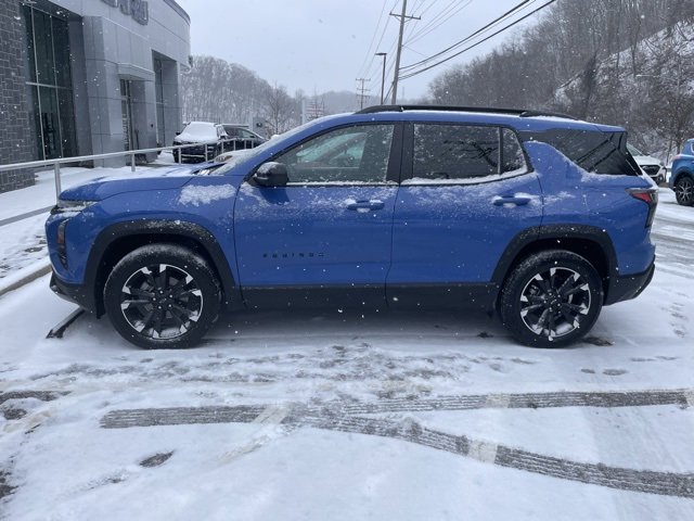 Used 2025 Chevrolet Equinox RS w/ Safety and Technology Package image 2