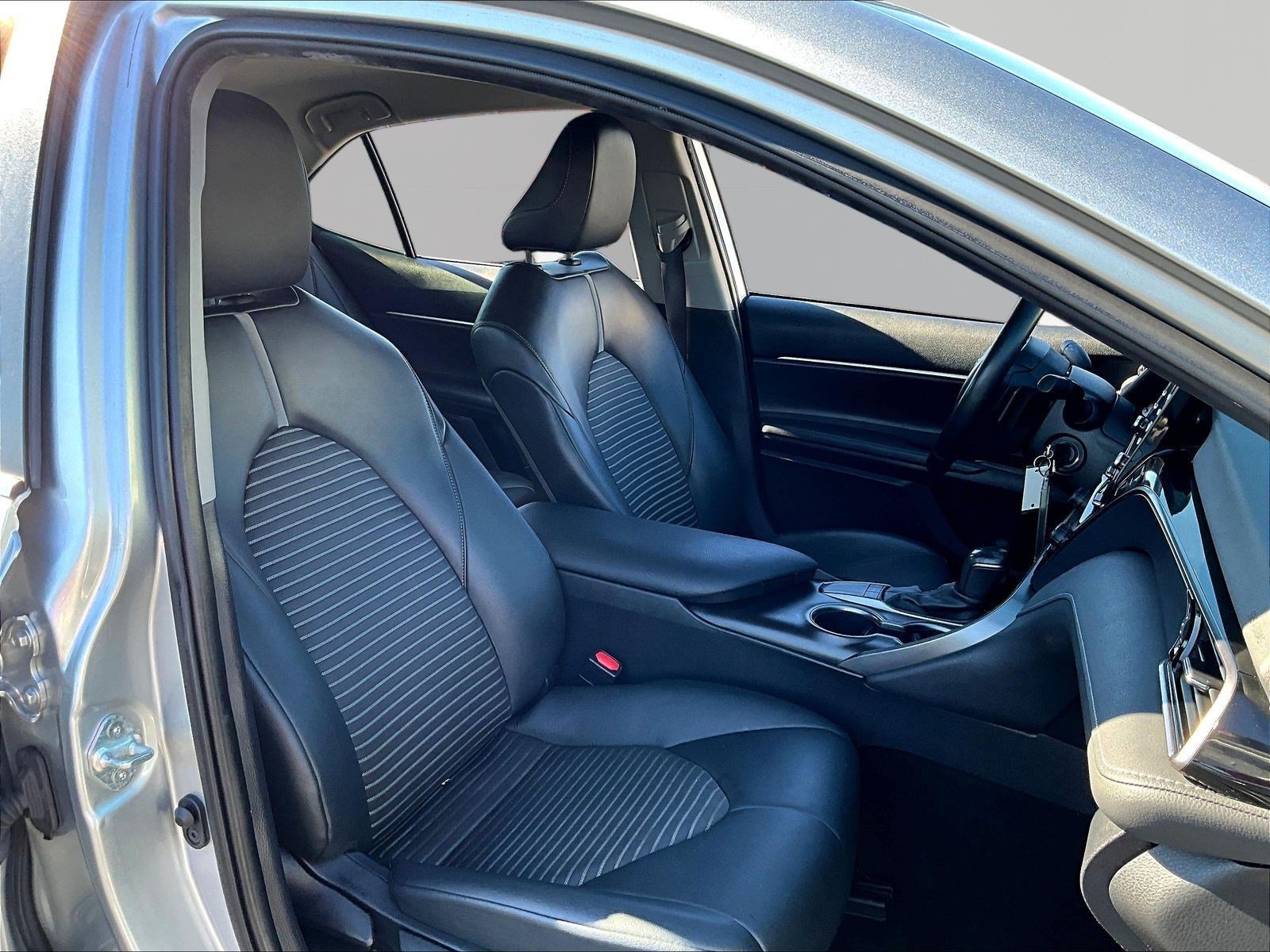 Used 2023 Toyota Camry SE FWD image 27