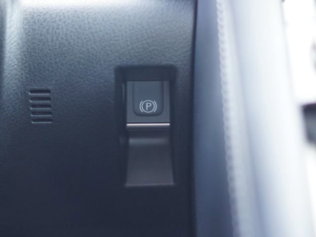 Used 2025 Lexus IS 350 F Sport w/ Accessory Package 2 image 23