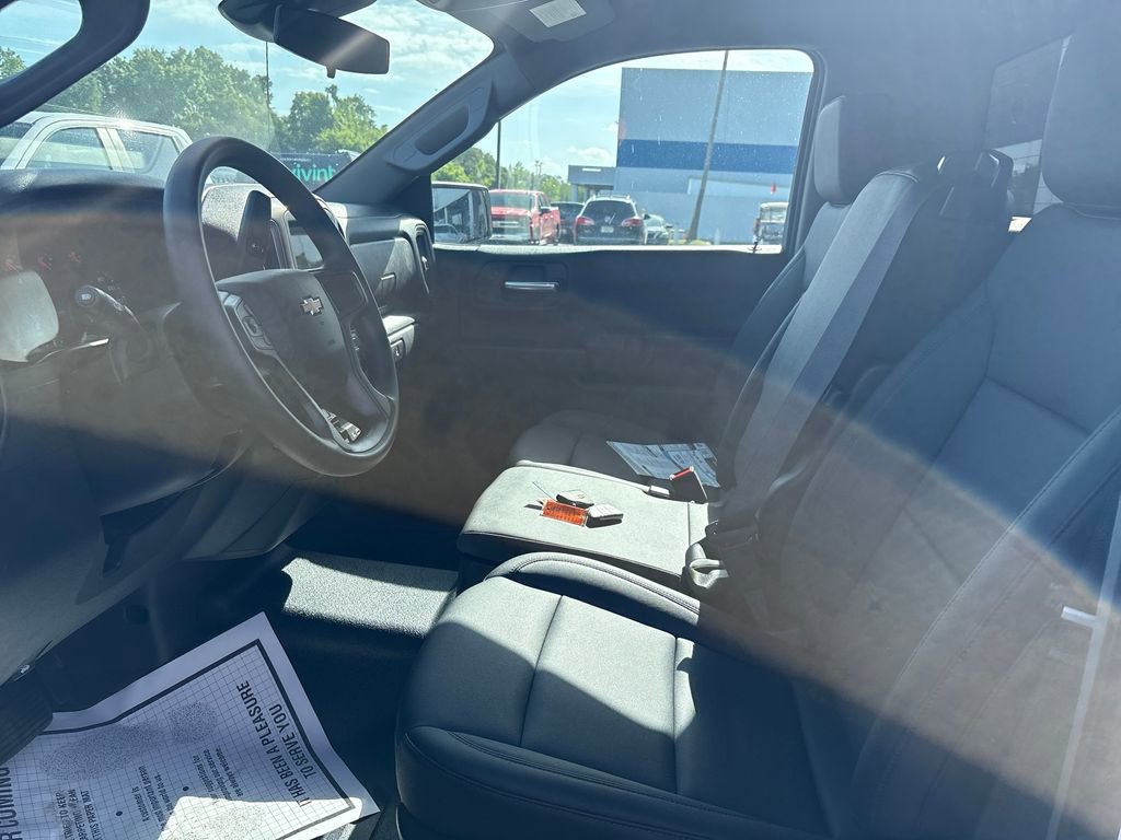 New 2026 Chevrolet Silverado 1500 W/T w/ WT Value Package AWD/4WD image 8