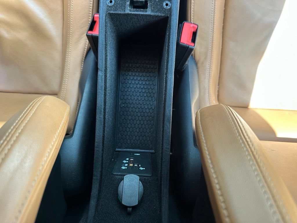 Used 2019 McLaren 570S Spider RWD image 30