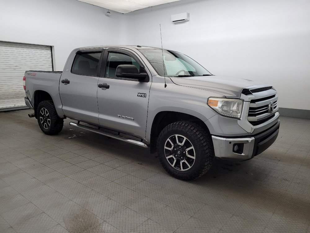 Used 2016 Toyota Tundra SR5 w/ TRD Off Road Package image 11