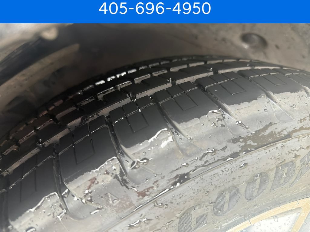 Used 2017 Hyundai Santa Fe FWD image 29