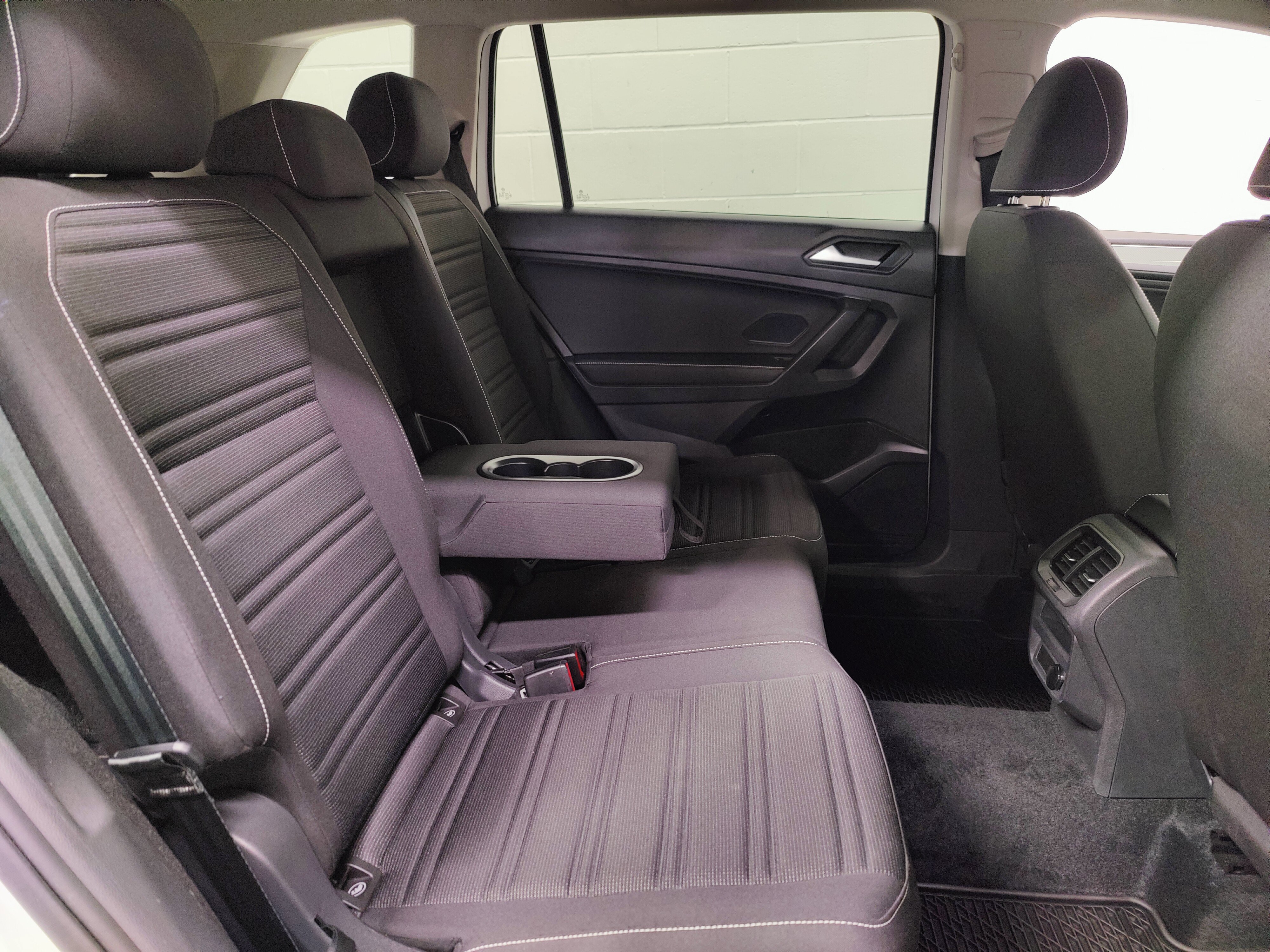 Certified 2024 Volkswagen Tiguan S AWD/4WD image 11