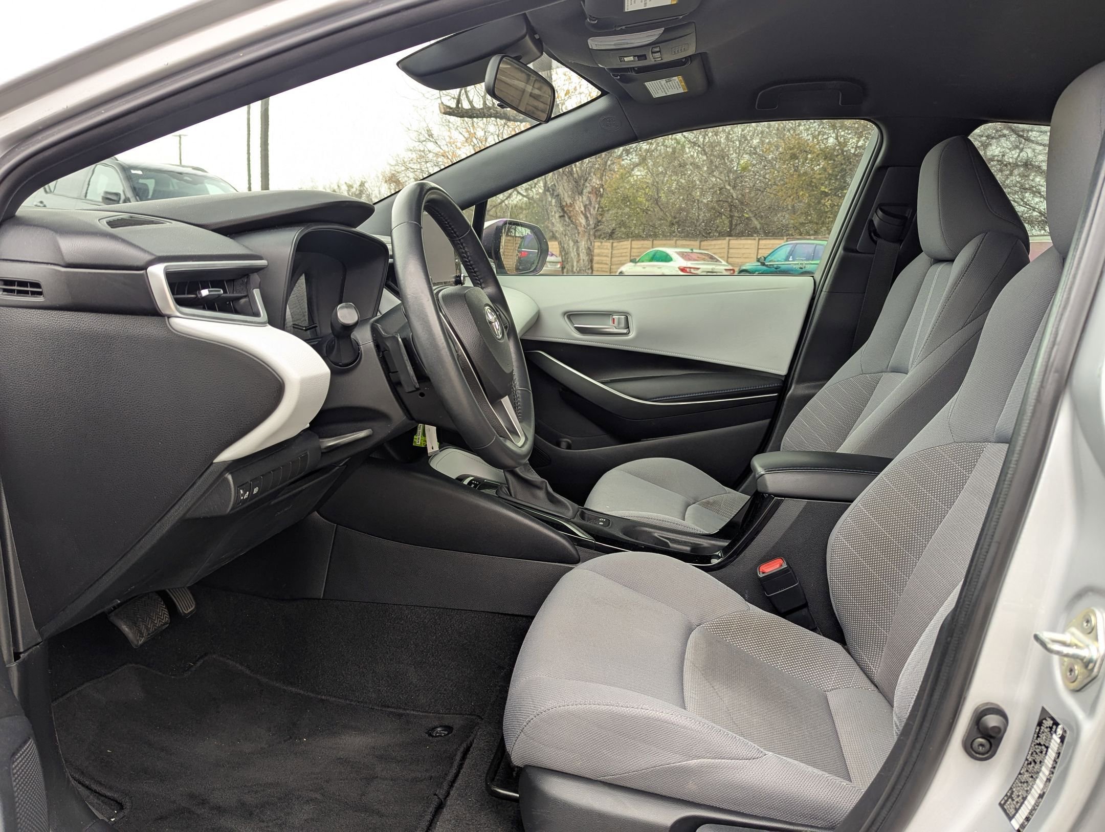 Used 2020 Toyota Corolla SE image 10