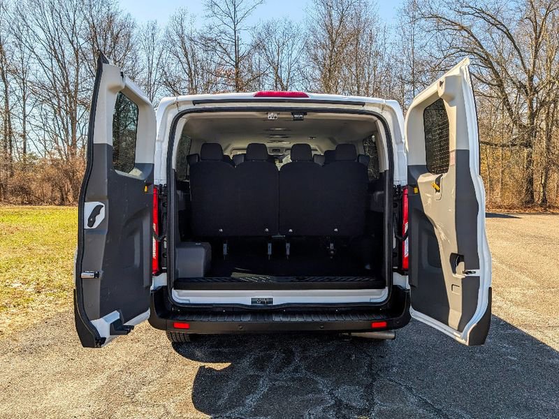 Used 2023 Ford Transit 350 XLT RWD image 8