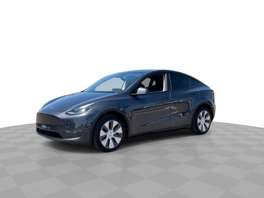 Used 2024 Tesla Model Y Long Range AWD/4WD image 4