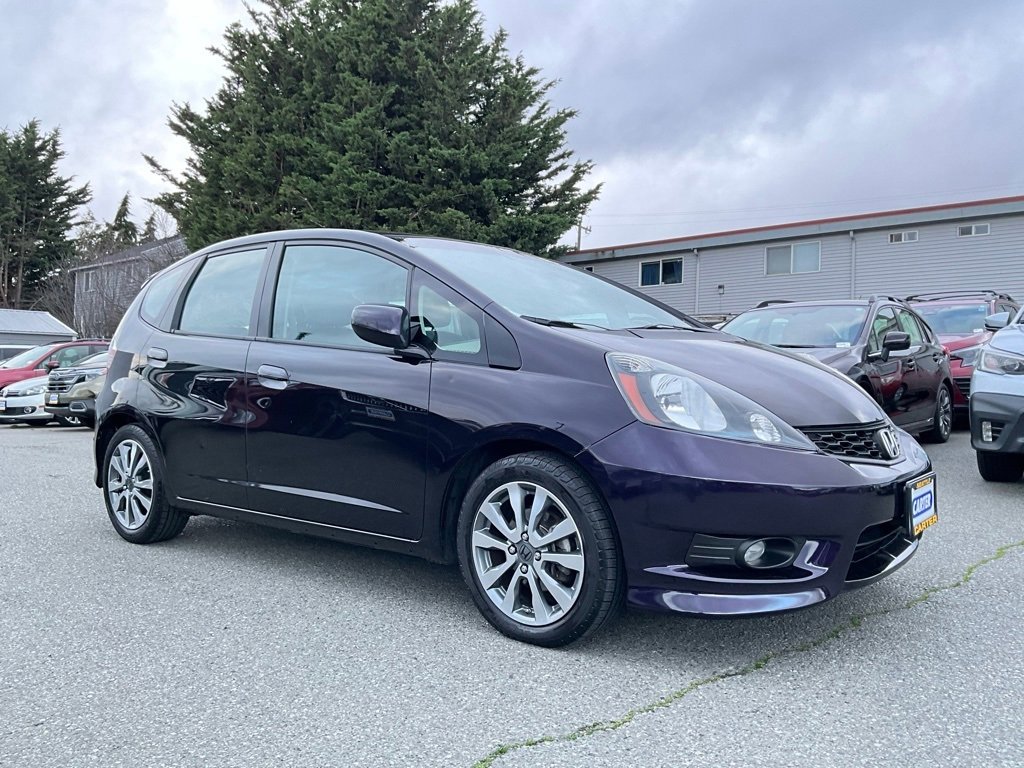 Used 2013 Honda Fit Sport image 2