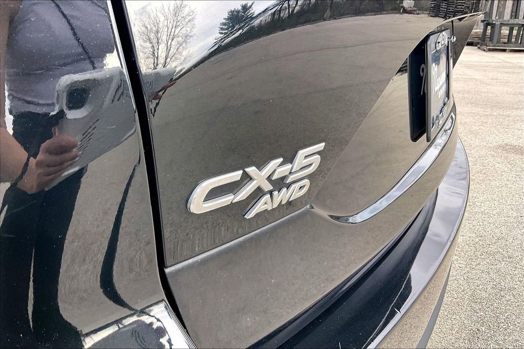 Used 2017 MAZDA CX-5 Touring w/ Preferred Equipment Package image 32