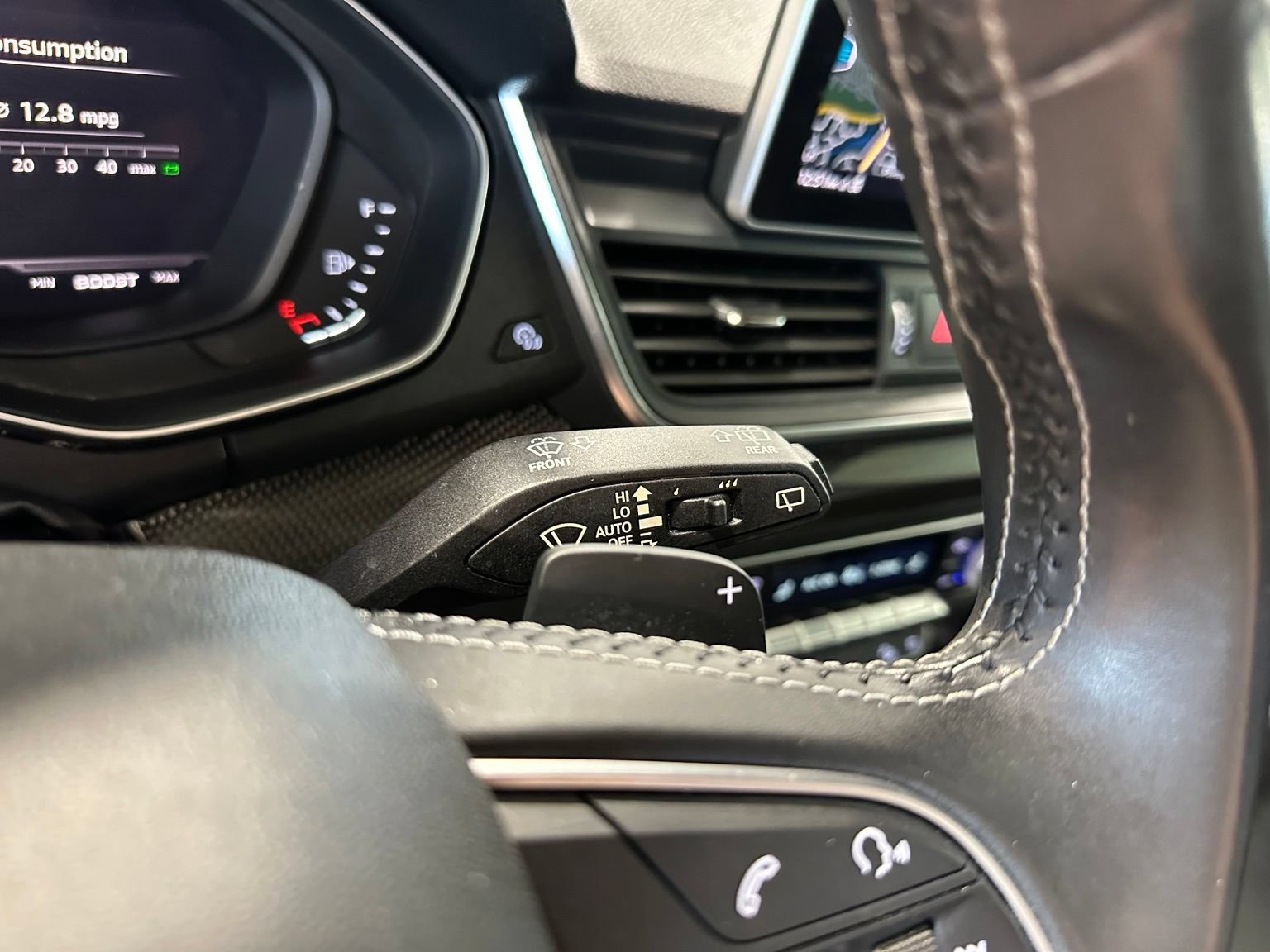Used 2020 Audi SQ5 Premium Plus w/ Premium Plus Package AWD/4WD image 23