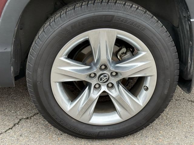 Used 2018 Toyota Highlander Limited image 15