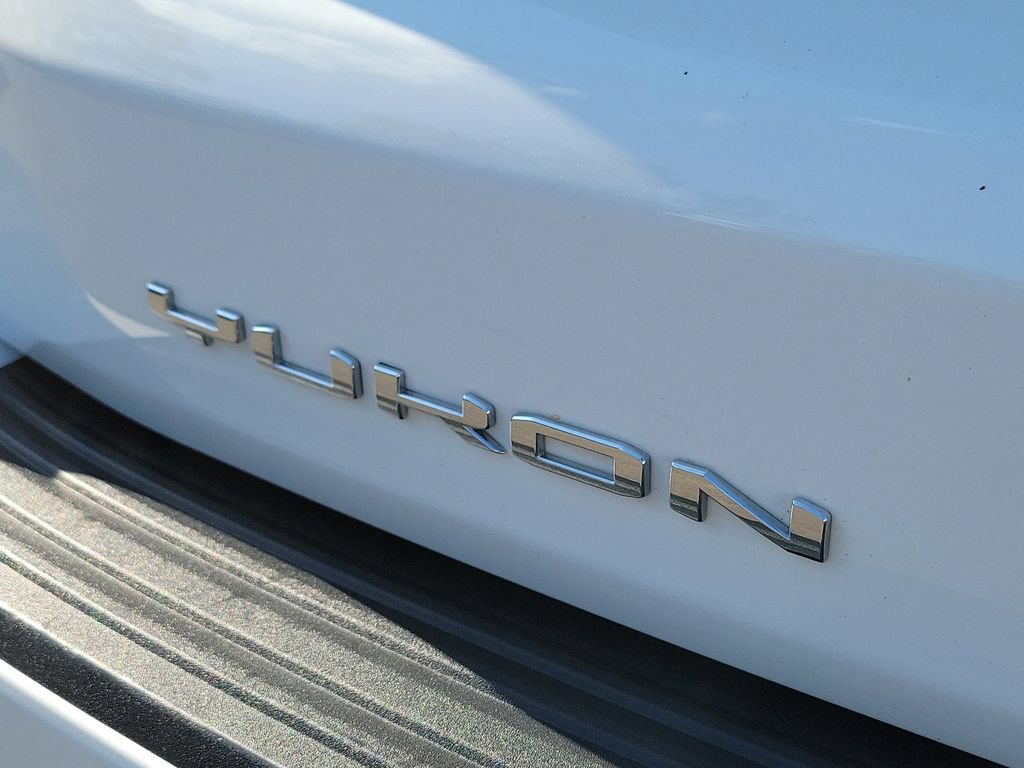 Used 2024 GMC Yukon Denali AWD/4WD image 7