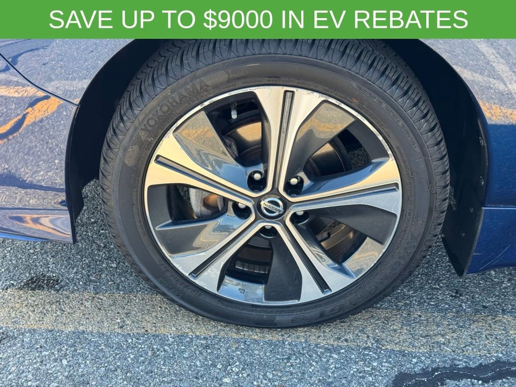 Used 2019 Nissan Leaf SV Plus w/ SV All Weather Package image 9