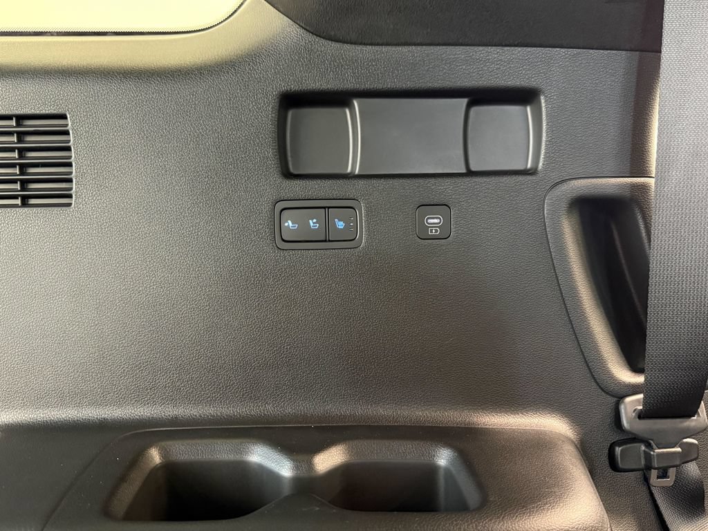 Used 2025 Hyundai Palisade Calligraphy FWD image 42