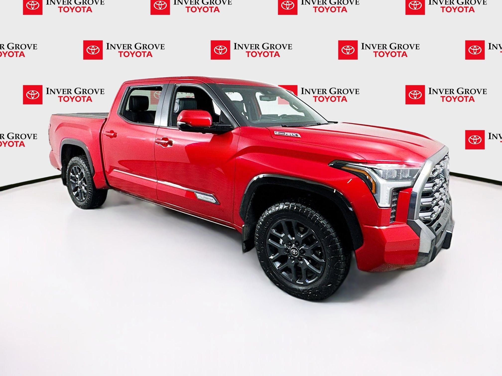 Used 2025 Toyota Tundra Platinum image 3