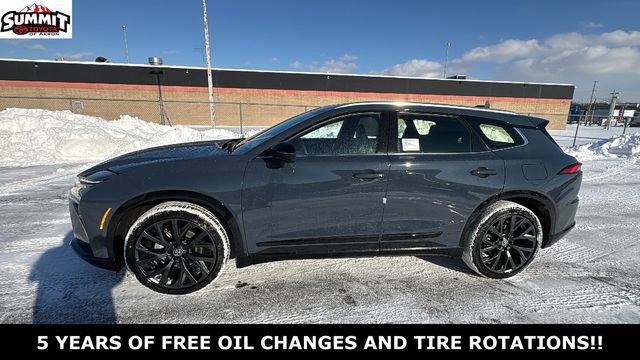 New 2026 Toyota Crown Signia Limited image 2