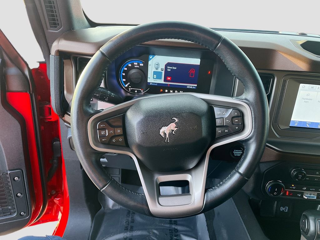 Used 2022 Ford Bronco Outer Banks image 11