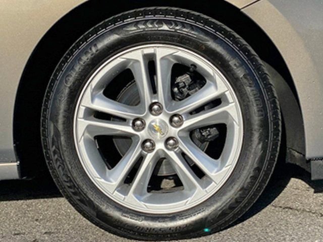 Used 2018 Chevrolet Cruze LT image 20