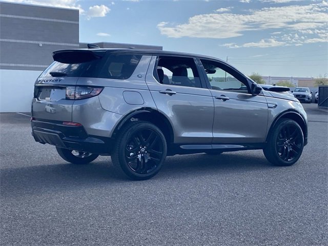 Used 2025 Land Rover Discovery Sport Dynamic SE image 17