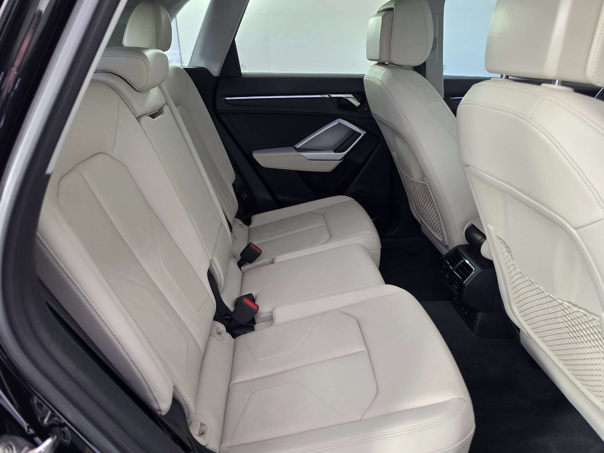 Certified 2024 Audi Q3 2.0T Premium Plus AWD/4WD image 30