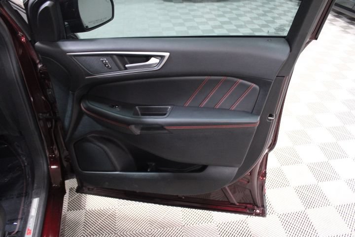 Used 2024 Ford Edge ST-Line AWD/4WD image 24