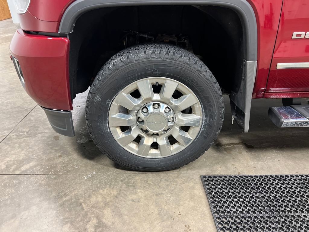 Certified 2018 GMC Sierra 2500 Denali w/ Snow Plow Prep Package image 9