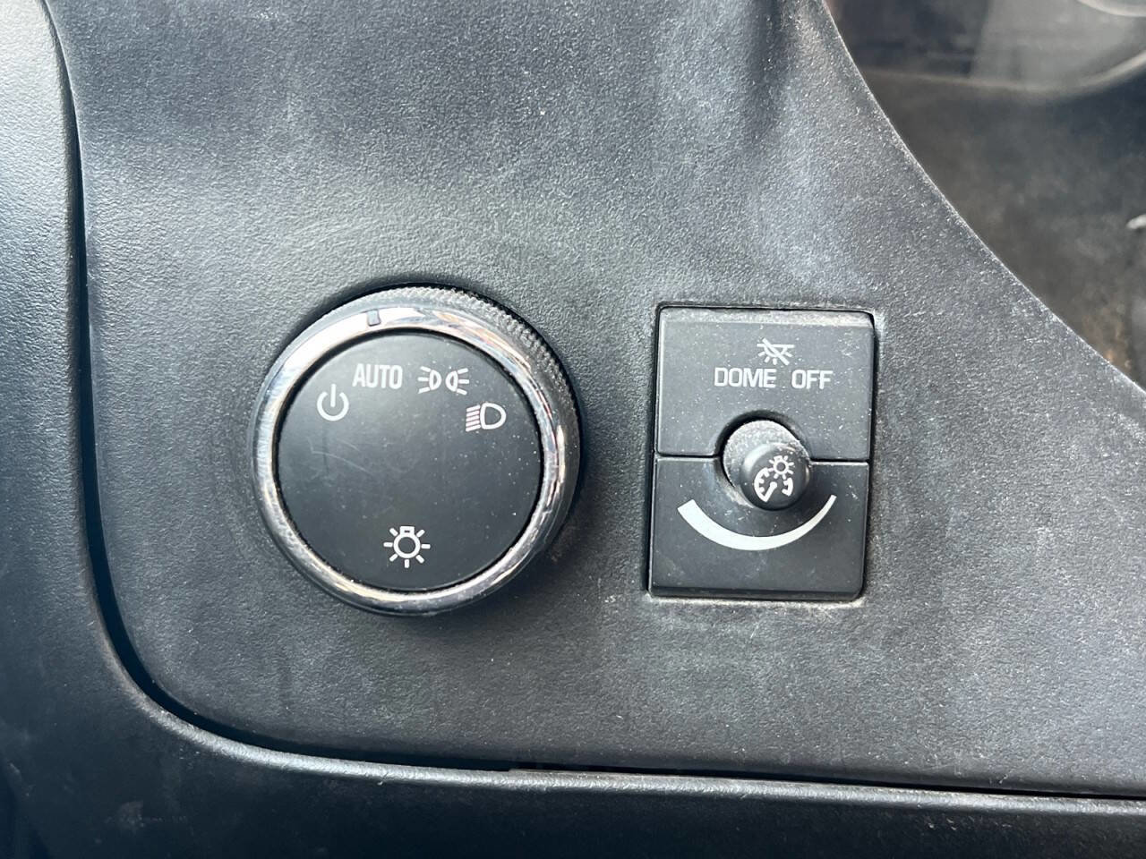 Used 2017 Chevrolet Express 3500 image 24