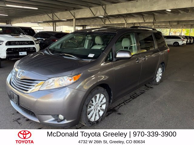 Used 2015 Toyota Sienna XLE w/ XLE Navigation Package AWD/4WD image 1