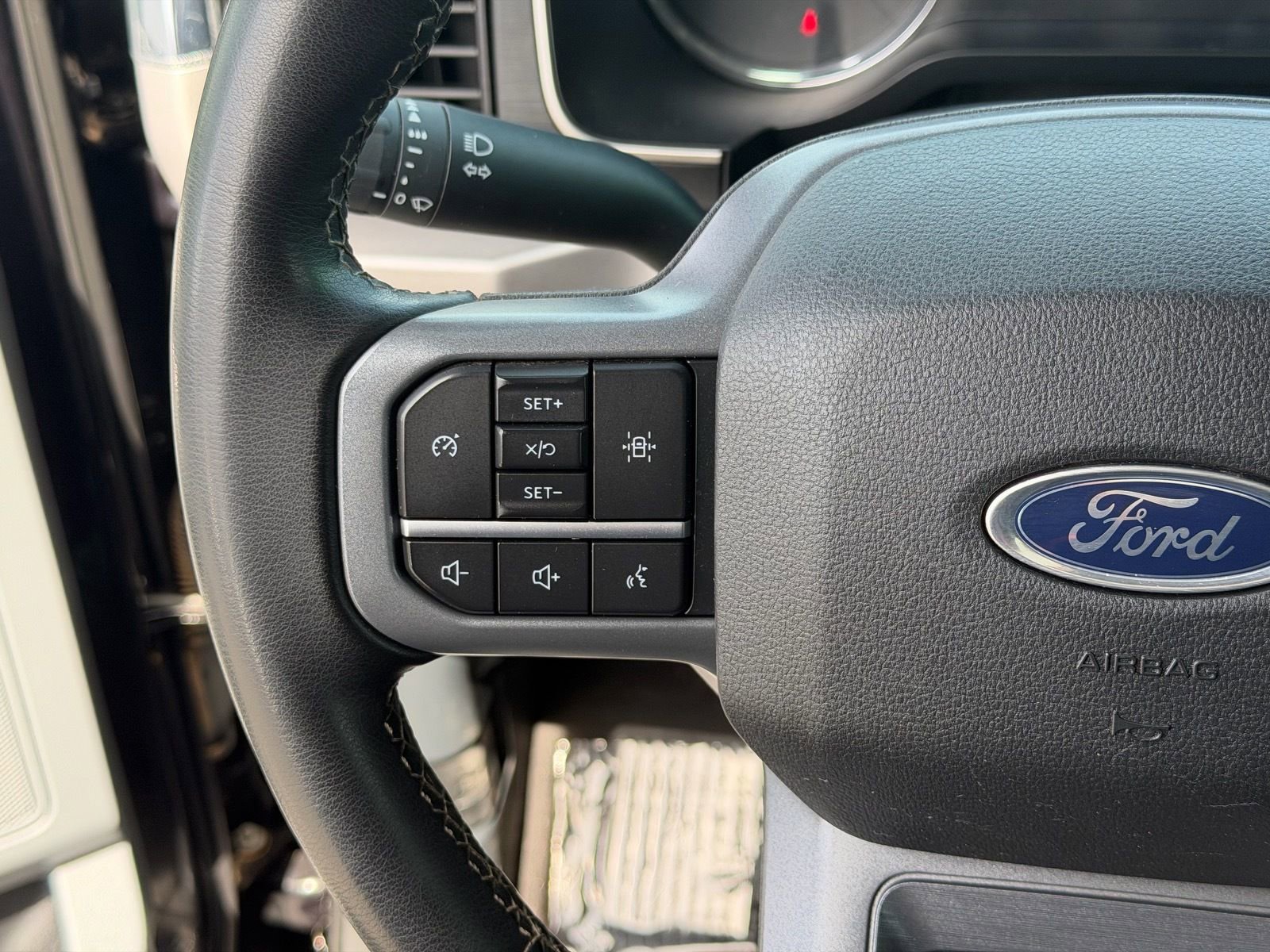 Used 2023 Ford F150 XLT w/ Equipment Group 301A Mid AWD/4WD image 23