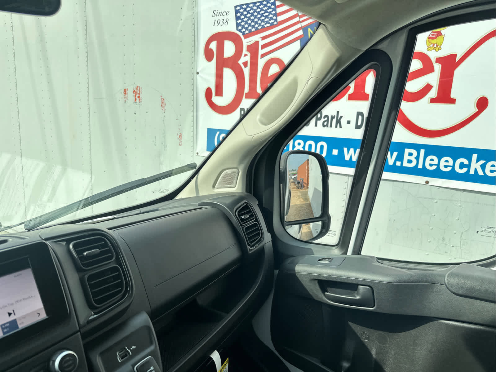 New 2025 RAM ProMaster 1500 image 32