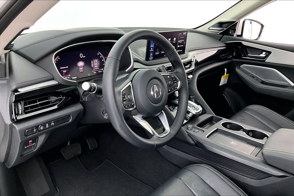 Certified 2026 Acura MDX w/ Technology Package FWD image 16