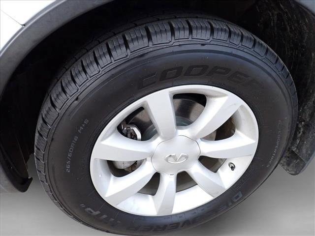 Used 2004 INFINITI FX35 AWD w/ Technology Pkg image 7