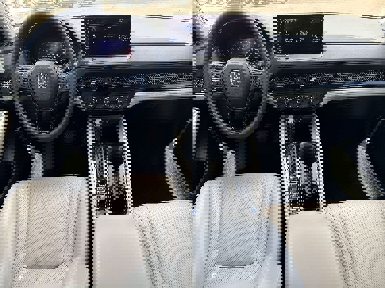 Used 2024 Honda Accord EX-L image 15