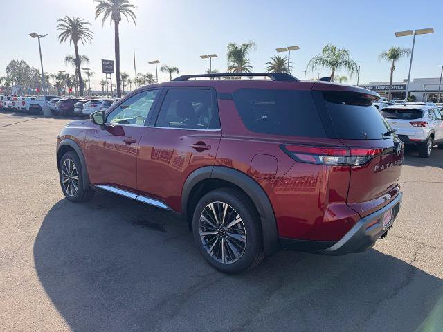 New 2026 Nissan Pathfinder Platinum w/ Cargo Package FWD image 4