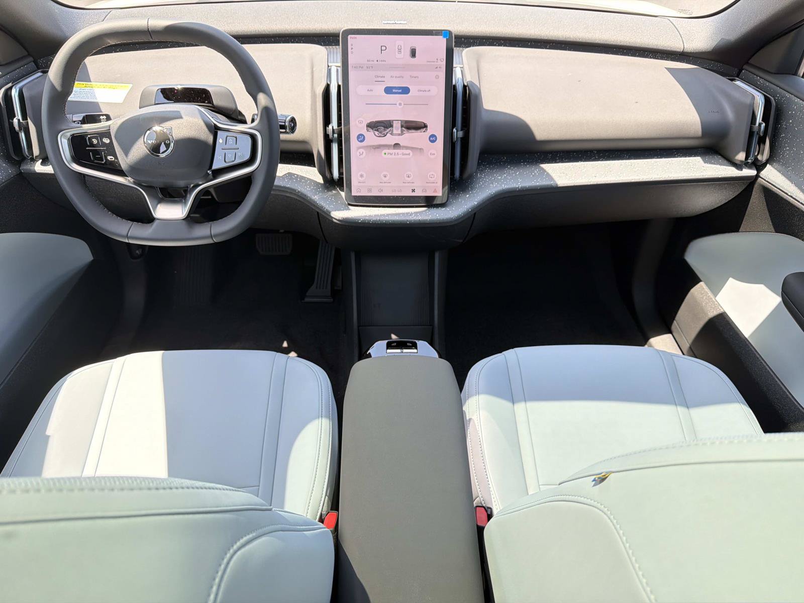New 2026 Volvo EX30 Ultra AWD/4WD image 7
