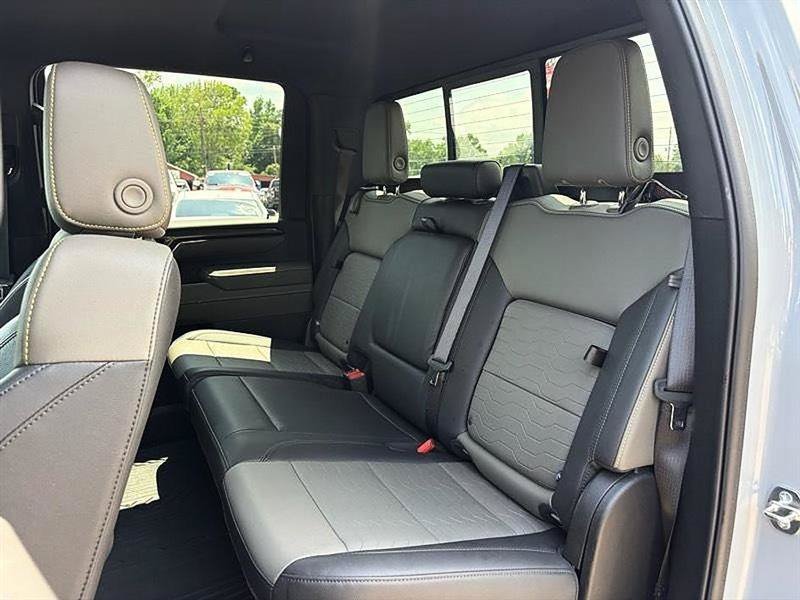 Used 2024 Chevrolet Silverado 2500 ZR2 w/ ZR2 Bison Edition AWD/4WD image 48