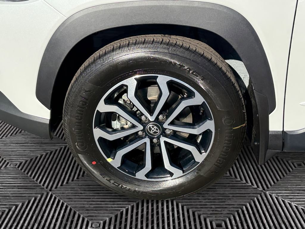 New 2026 Toyota Corolla Cross SE image 14